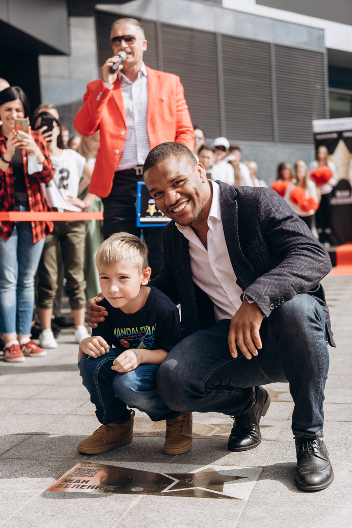 «Площа Зірок» — організація та менеджмент